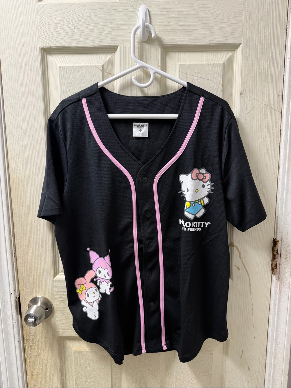 💕 Hello Kitty Black & Pink Baseball Jersey
